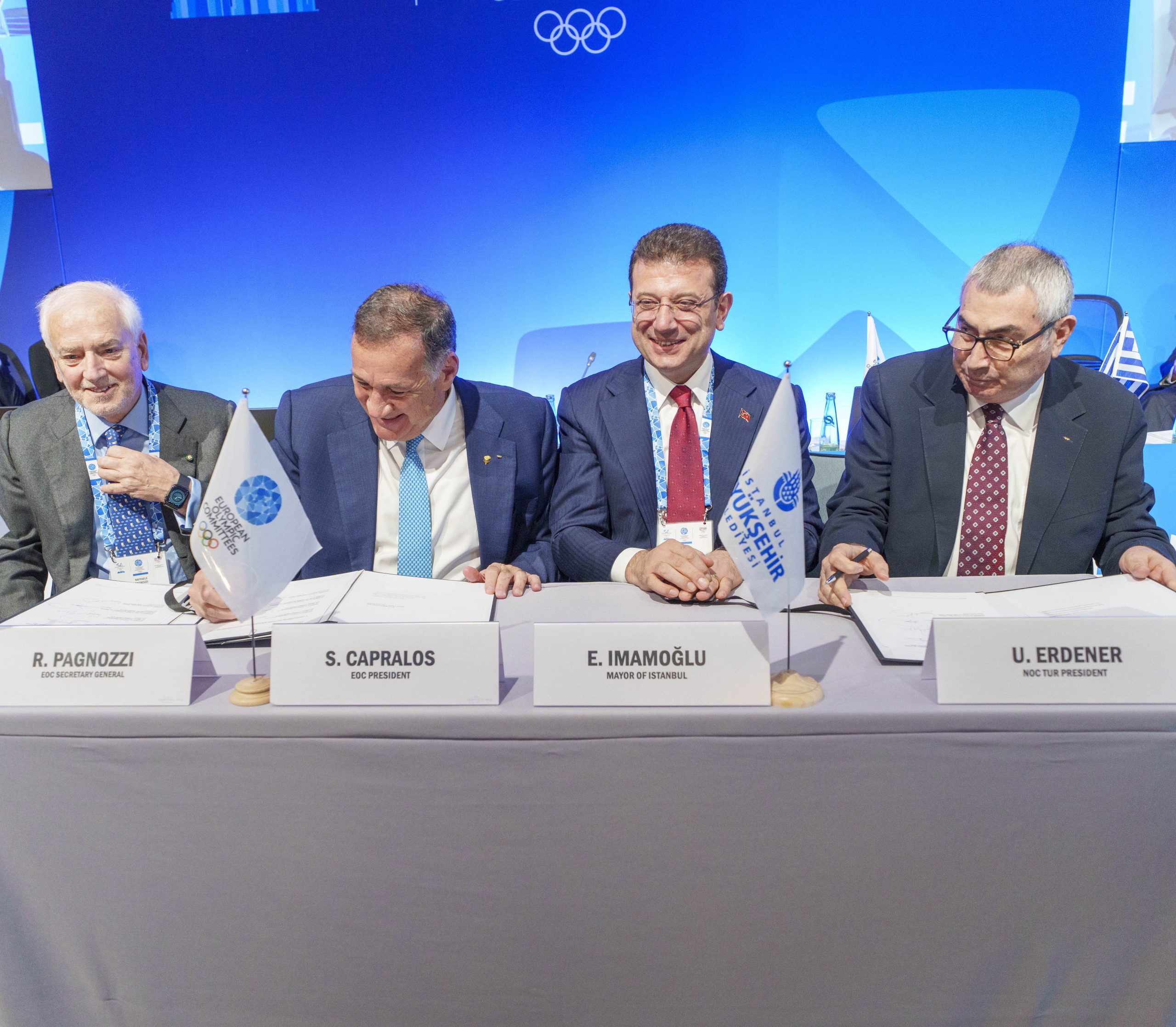 EOC signs Host City Contract with Istanbul for European Games in 2027